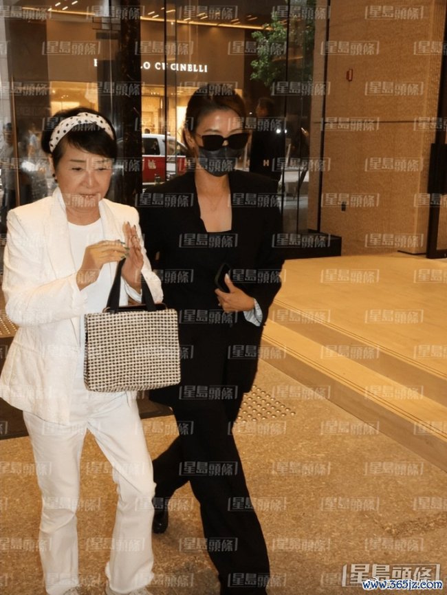 张柏芝月中火速安排大儿子回香港 孝心传承慰藉长辈